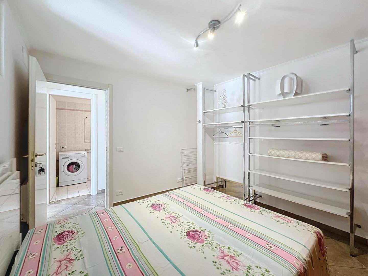 Direct Monaco 2 Pieces Devant Piscine 보솔레이 외부 사진